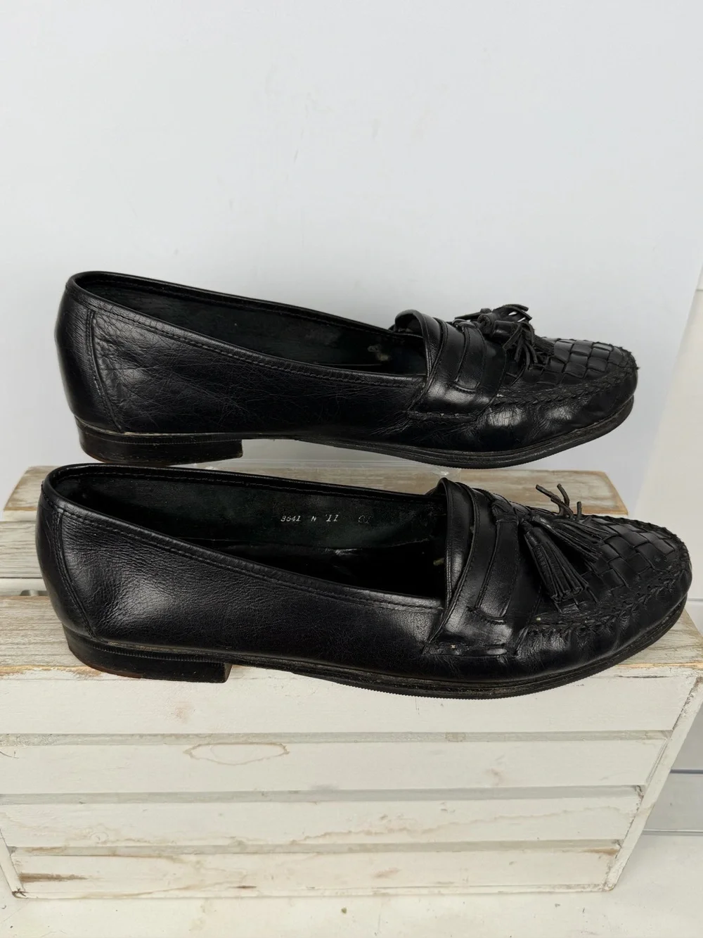 Cole Haan Woven black Leather Tassel Loafers men’s size 11 basket weave